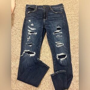 ripped american eagle jeggings
